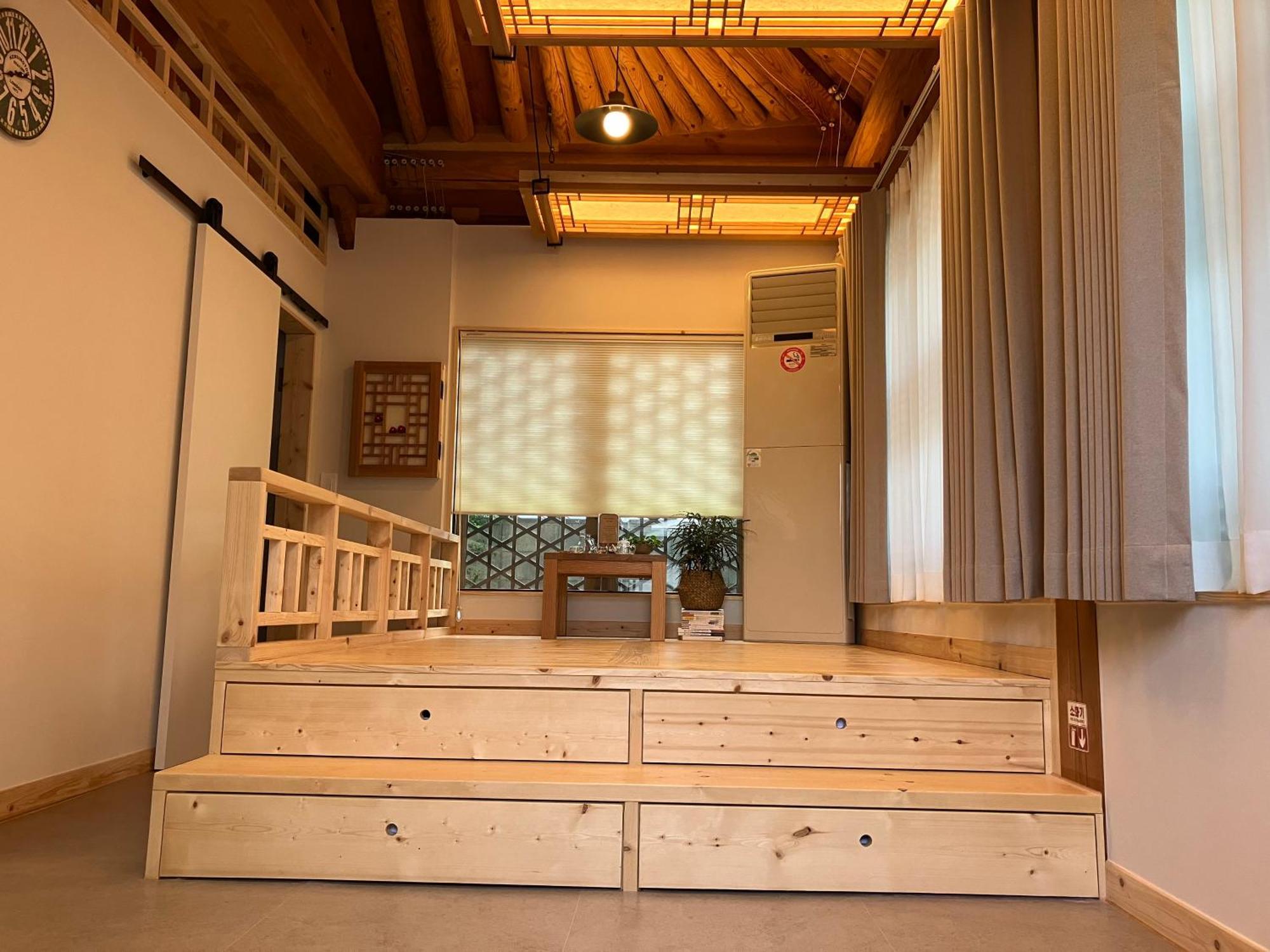 Sarangroo Hotell Jeonju Exteriör bild