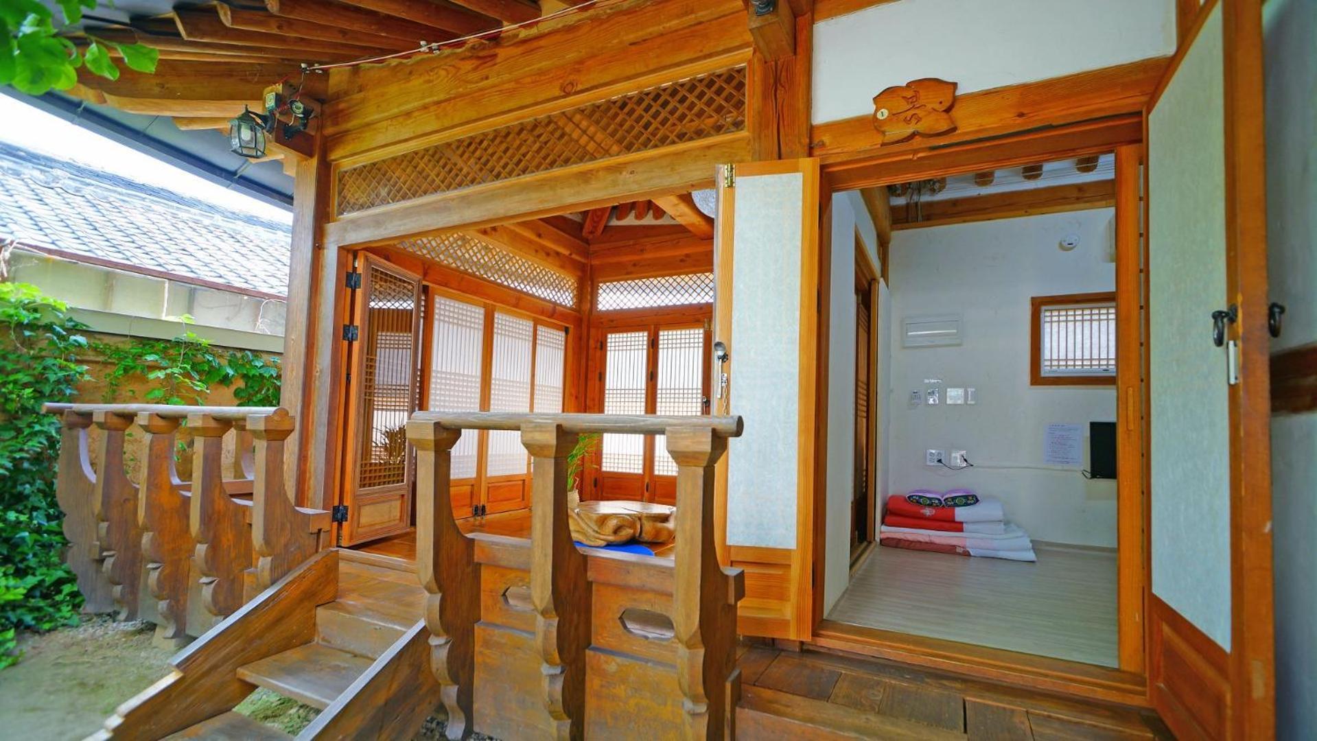 Sarangroo Hotell Jeonju Exteriör bild