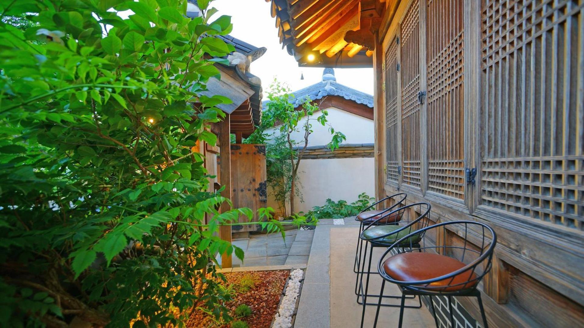 Sarangroo Hotell Jeonju Exteriör bild